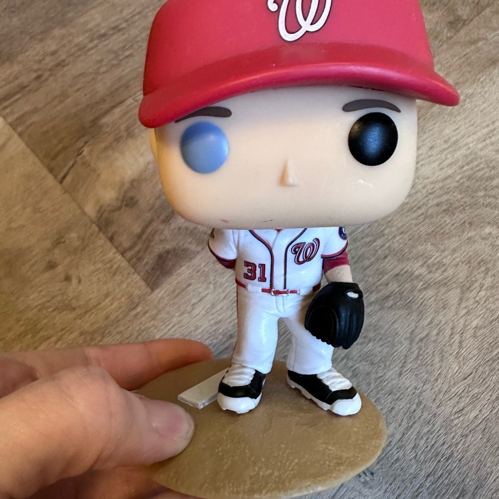 Funko POP! Major League Baseball: Max Scherzer Collectible Figure, no bobble